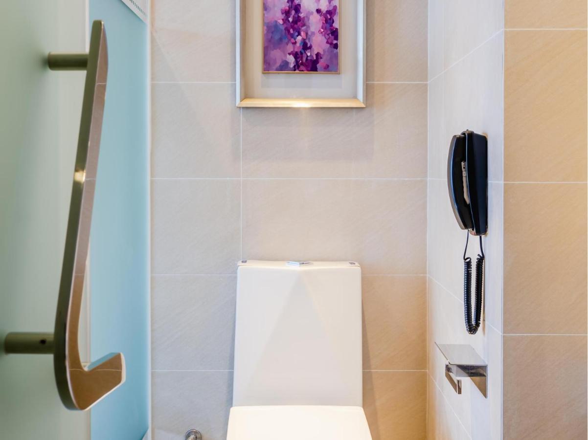 Lavande Hotel Luzhou Wanda Plaza Southwest Commercial City Esterno foto