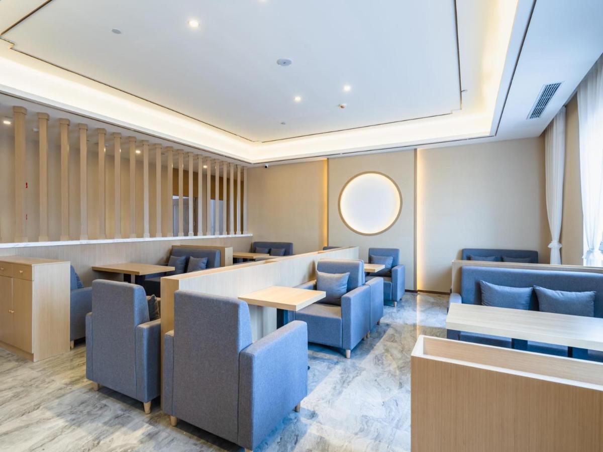 Lavande Hotel Luzhou Wanda Plaza Southwest Commercial City Esterno foto