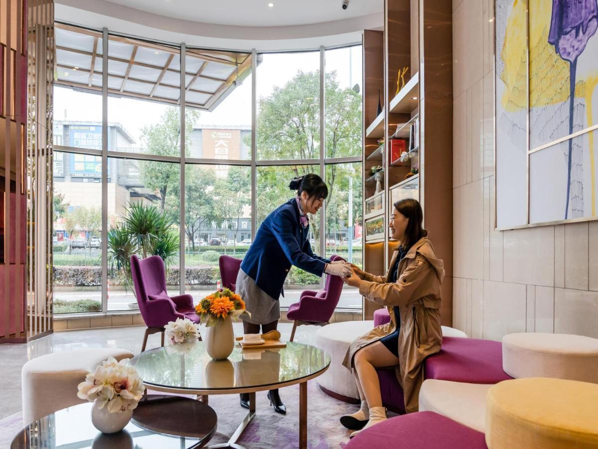 Lavande Hotel Luzhou Wanda Plaza Southwest Commercial City Esterno foto