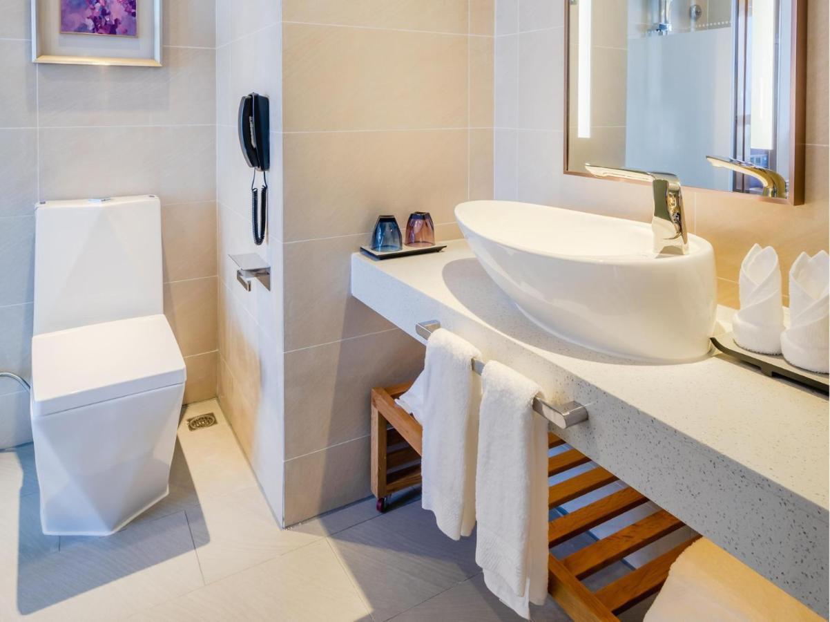 Lavande Hotel Luzhou Wanda Plaza Southwest Commercial City Esterno foto