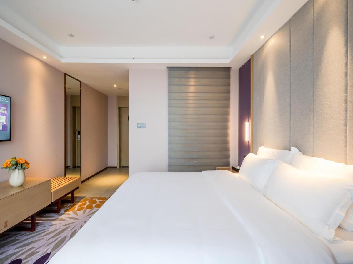 Lavande Hotel Luzhou Wanda Plaza Southwest Commercial City Esterno foto