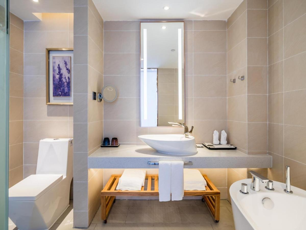 Lavande Hotel Luzhou Wanda Plaza Southwest Commercial City Esterno foto